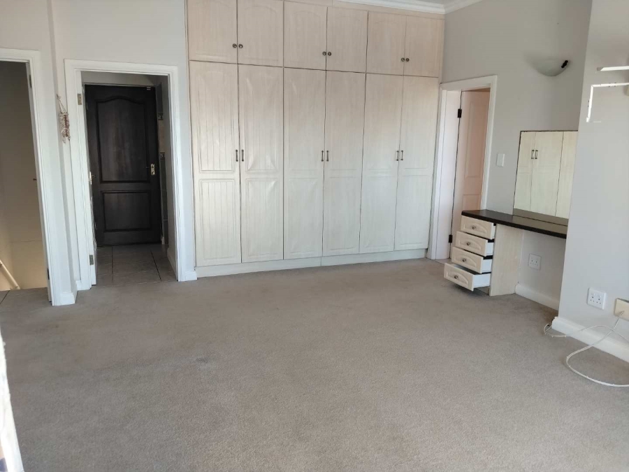 To Let 1 Bedroom Property for Rent in Reebok Western Cape